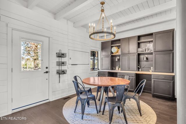 4740 Driftwood Lane, Louisville, TN 37777