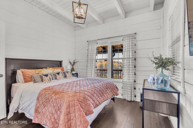 4740 Driftwood Lane, Louisville, TN 37777