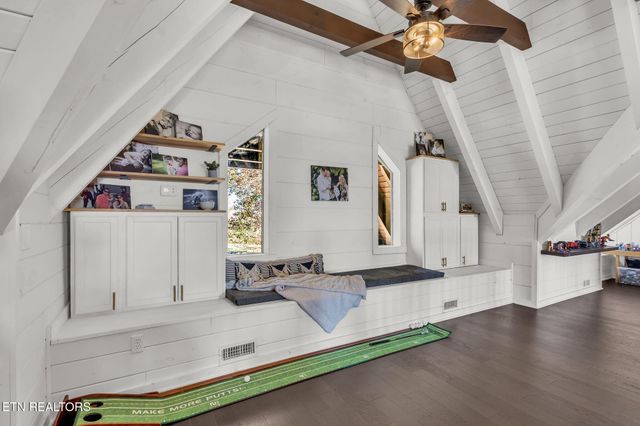 4740 Driftwood Lane, Louisville, TN 37777