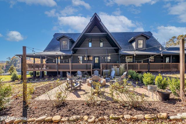 4740 Driftwood Lane, Louisville, TN 37777