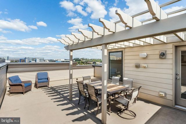 44750 TIVERTON SQ, Ashburn, VA 20147