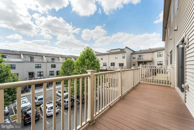 44750 TIVERTON SQ, Ashburn, VA 20147