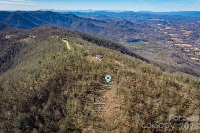 7596 Walkertop Mtn Overlook Drive, Morganton, NC 28655