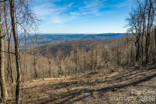 7596 Walkertop Mtn Overlook Drive, Morganton, NC 28655