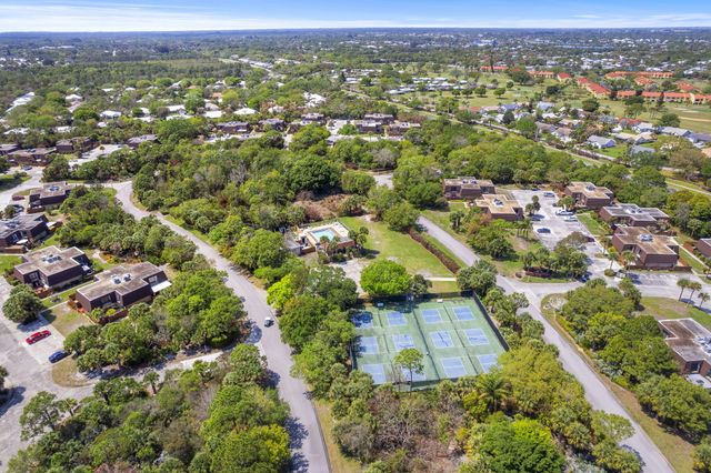 5674 SE Riverboat Drive 131, Stuart, FL 34997