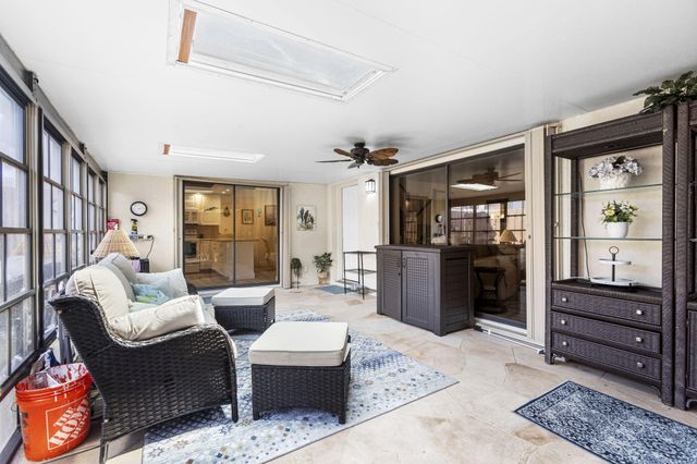 5674 SE Riverboat Drive 131, Stuart, FL 34997