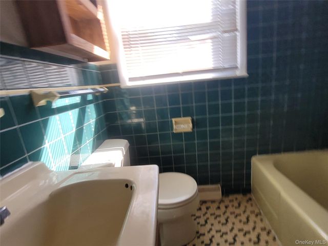 66 Phillips Street, Middletown, NY 10940
