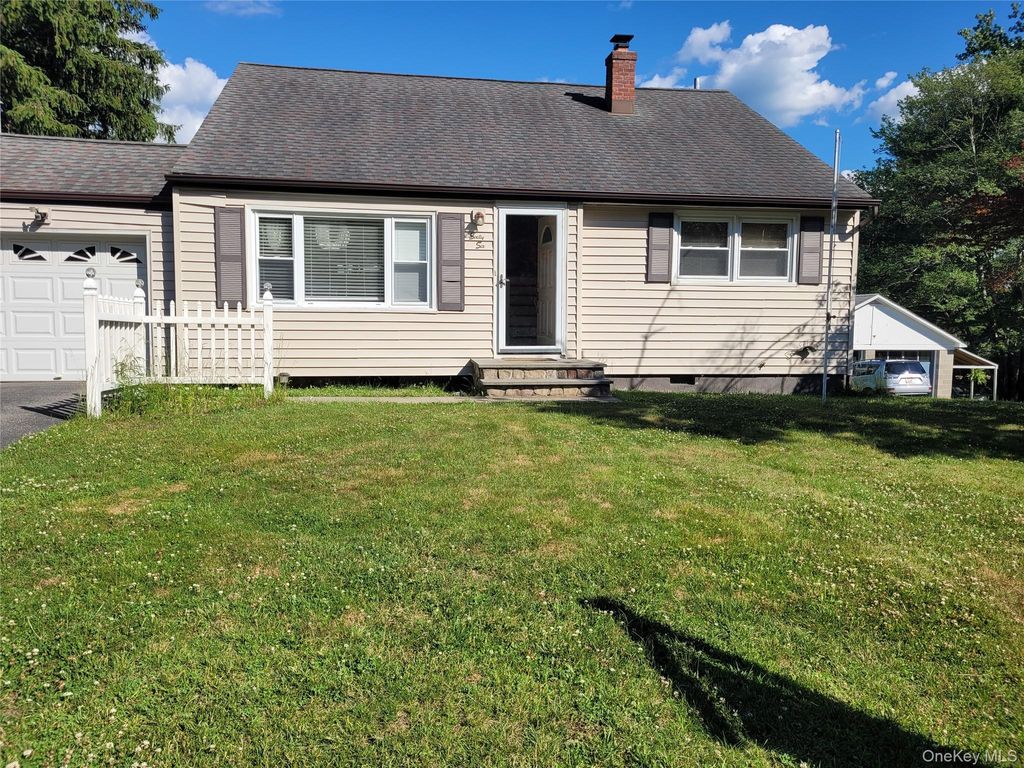 66 Phillips Street, Middletown, NY 10940