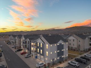 13222 S DOMINICA LN #J304, Herriman, UT 84096