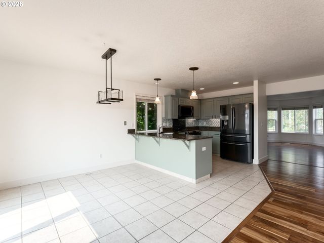 16403 Ne 19TH St, Vancouver, WA 98684