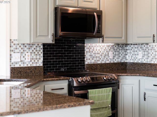 16403 Ne 19TH St, Vancouver, WA 98684