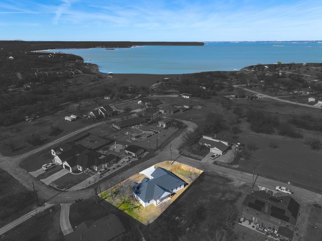 171 Tryall Court, Runaway Bay, TX 76426