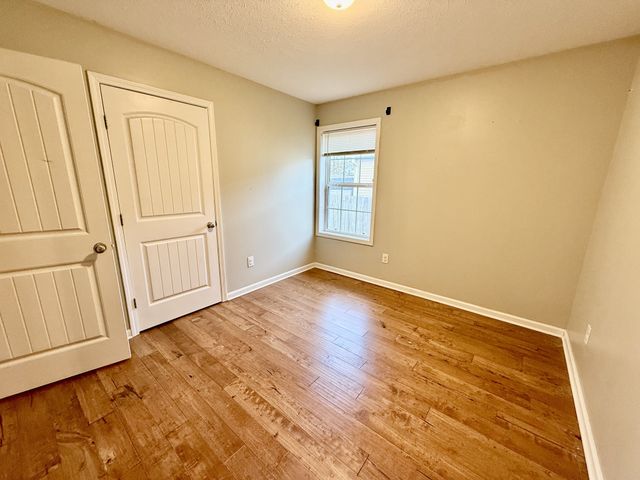 805 E Grizzard St, Tullahoma, TN 37388