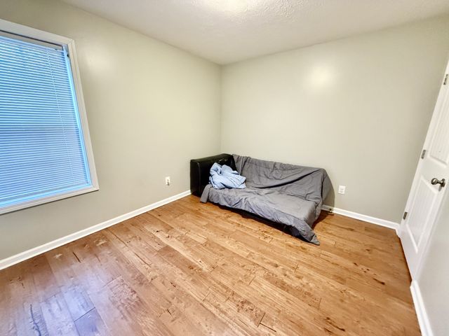 805 E Grizzard St, Tullahoma, TN 37388