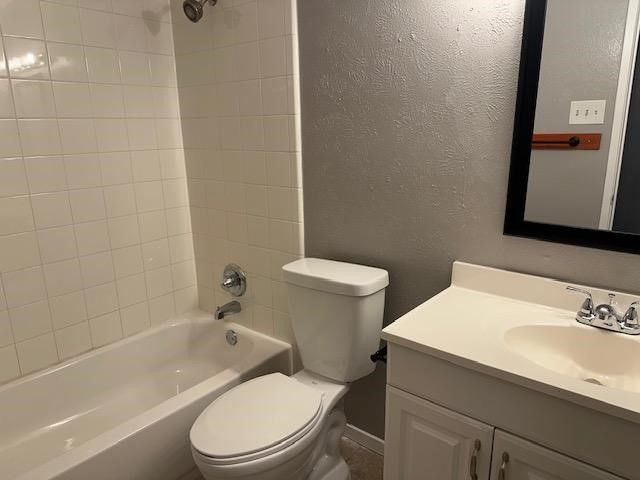 5033 BLUE GLEN Drive, The Colony, TX 75056