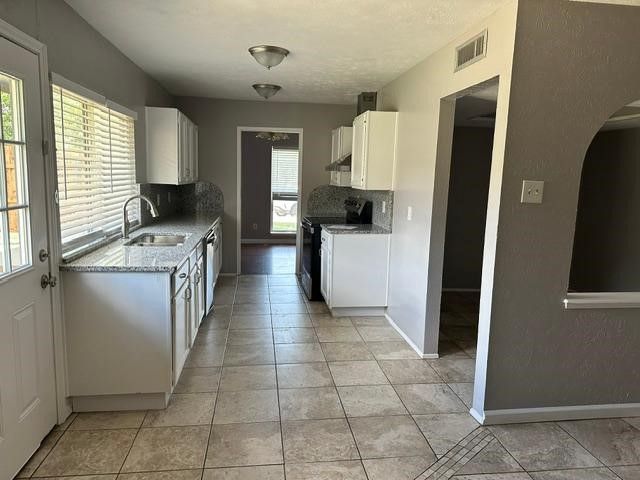 5033 BLUE GLEN Drive, The Colony, TX 75056