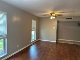 5033 BLUE GLEN Drive, The Colony, TX 75056