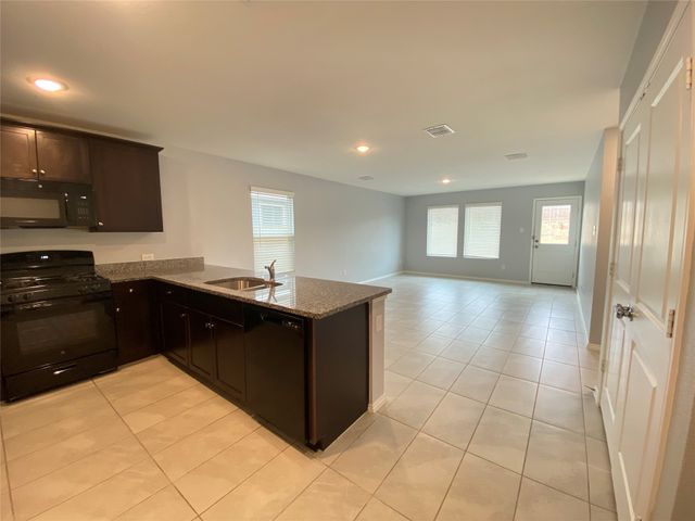 3523 Glover Peak Place, Crandall, TX 75114