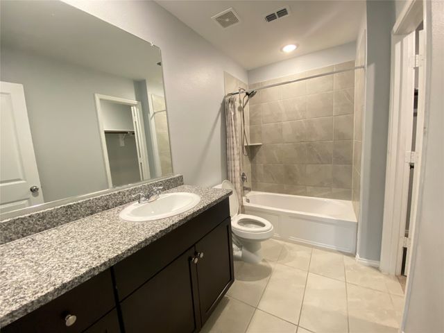 3523 Glover Peak Place, Crandall, TX 75114