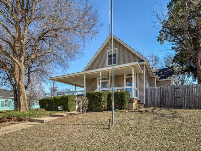 403 S Hoff Avenue, El Reno, OK 73036