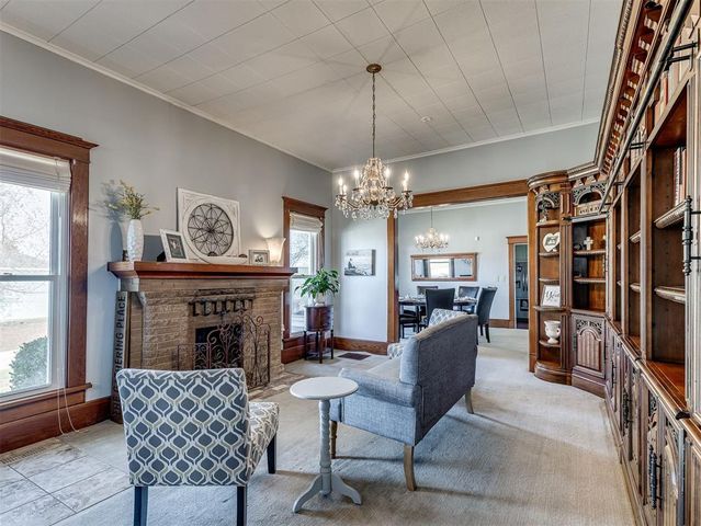403 S Hoff Avenue, El Reno, OK 73036