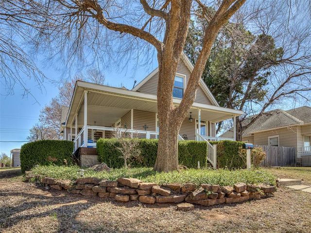 403 S Hoff Avenue, El Reno, OK 73036