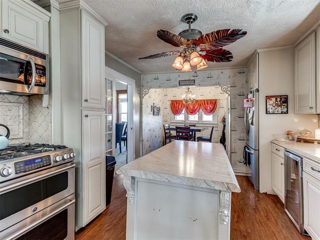 403 S Hoff Avenue, El Reno, OK 73036
