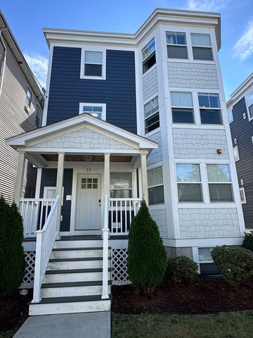 13 Ruthven St 2, Boston, MA 02121
