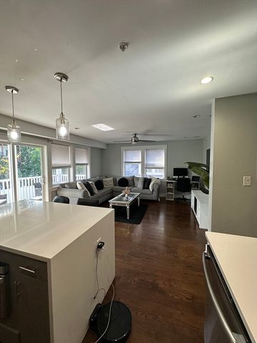 13 Ruthven St 2, Boston, MA 02121