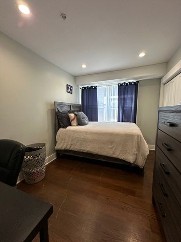 13 Ruthven St 2, Boston, MA 02121