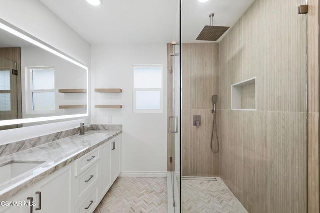 102 W Alta, Port Hueneme, CA 93041