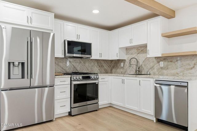 102 W Alta, Port Hueneme, CA 93041