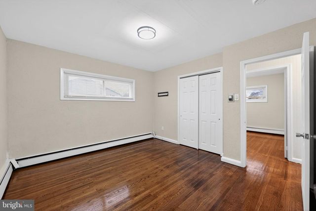 904 ARTHUR AVE, Bristol, PA 19007