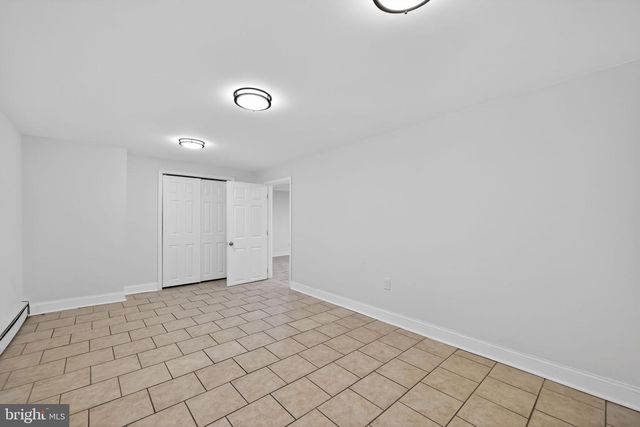 904 ARTHUR AVE, Bristol, PA 19007