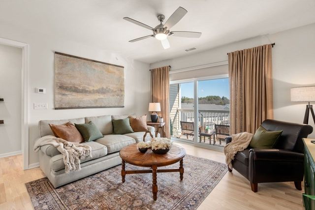 401 Emery Lane 408, Sudbury, MA 01776