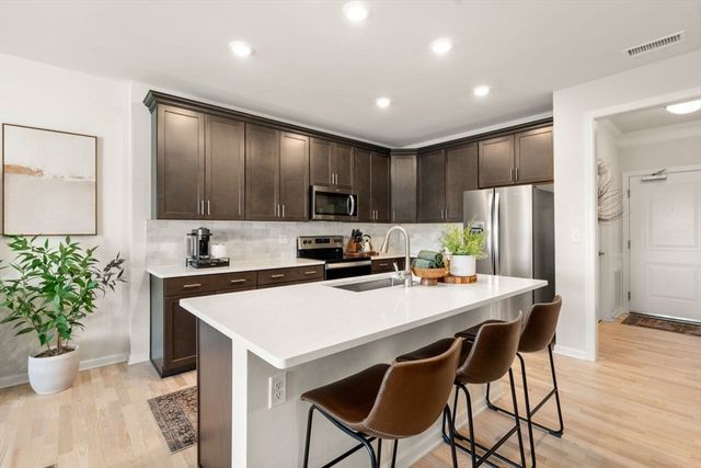 401 Emery Lane 408, Sudbury, MA 01776