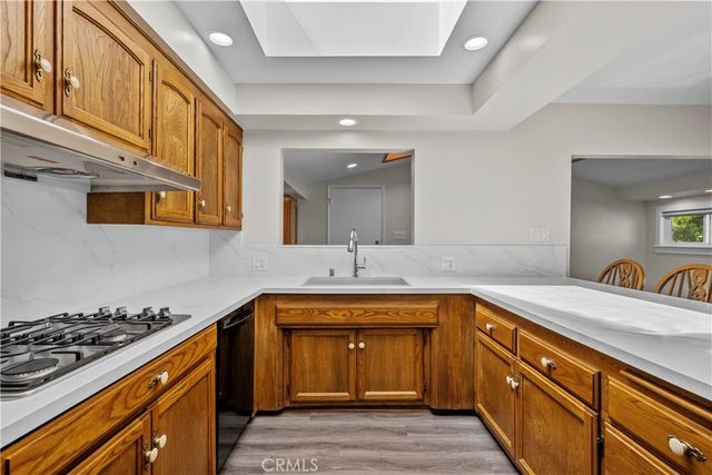 18644 Liggett Street, Northridge, CA 91324