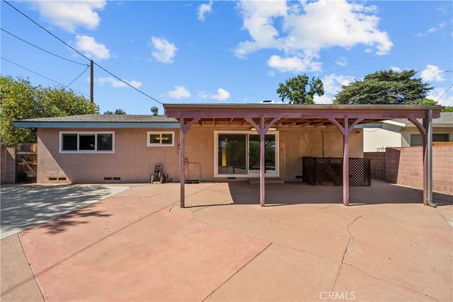 18644 Liggett Street, Northridge, CA 91324