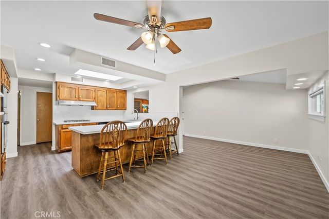 18644 Liggett Street, Northridge, CA 91324
