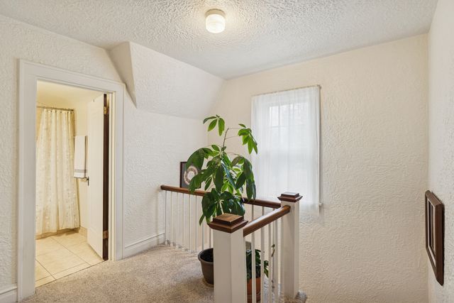 802 Kirkwood Avenue, Winthrop Harbor, IL 60096