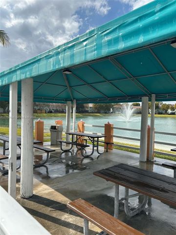 2637 SE 16th Ter 203, Homestead, FL 33035