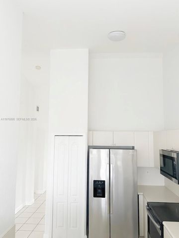 2637 SE 16th Ter 203, Homestead, FL 33035