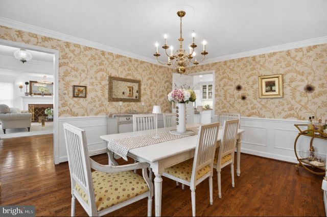 10206 KENSINGTON PKWY, Kensington, MD 20895