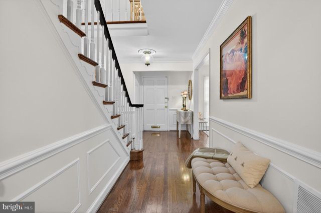 10206 KENSINGTON PKWY, Kensington, MD 20895