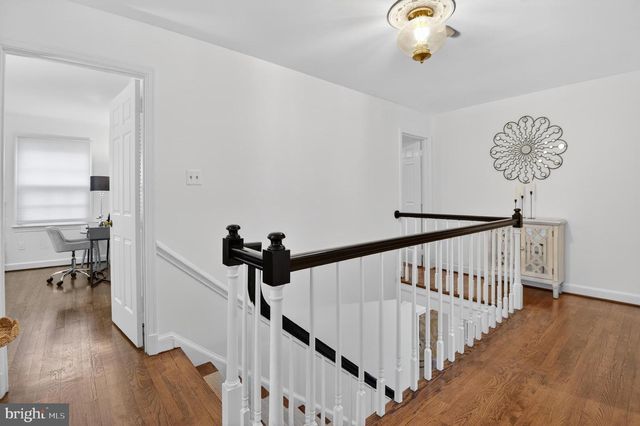 10206 KENSINGTON PKWY, Kensington, MD 20895