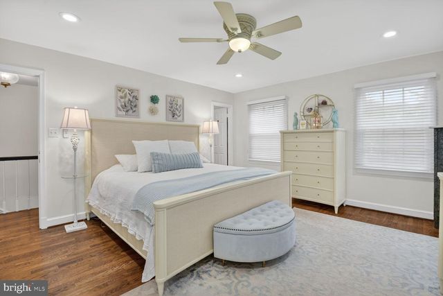 10206 KENSINGTON PKWY, Kensington, MD 20895