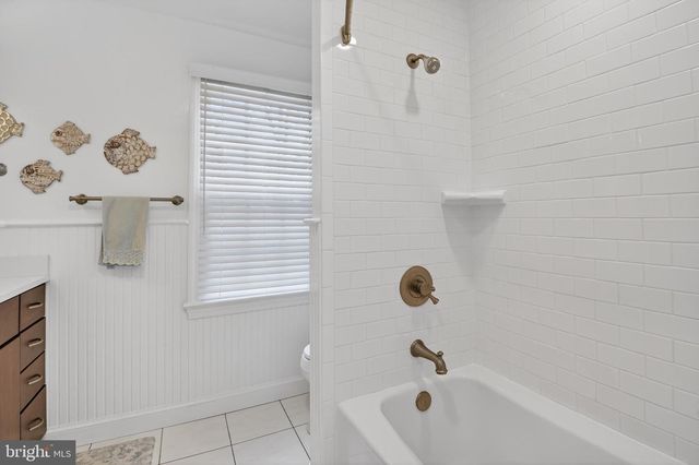 10206 KENSINGTON PKWY, Kensington, MD 20895