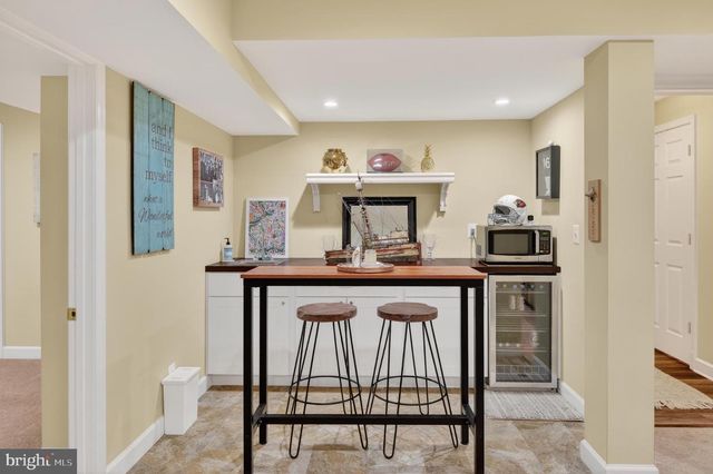 10206 KENSINGTON PKWY, Kensington, MD 20895