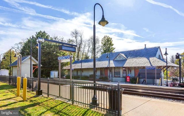 10206 KENSINGTON PKWY, Kensington, MD 20895