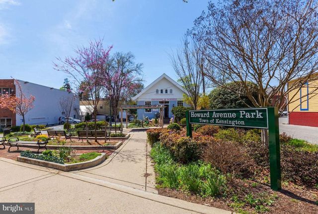 10206 KENSINGTON PKWY, Kensington, MD 20895